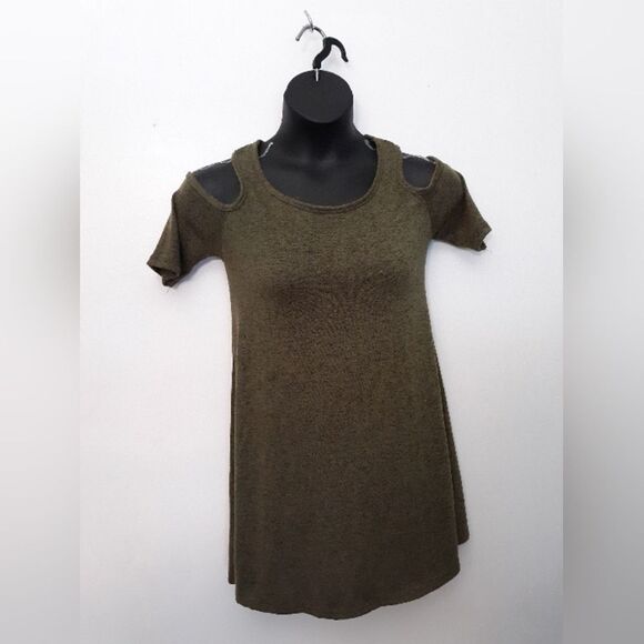 Dresses & Skirts - TMG New York dress